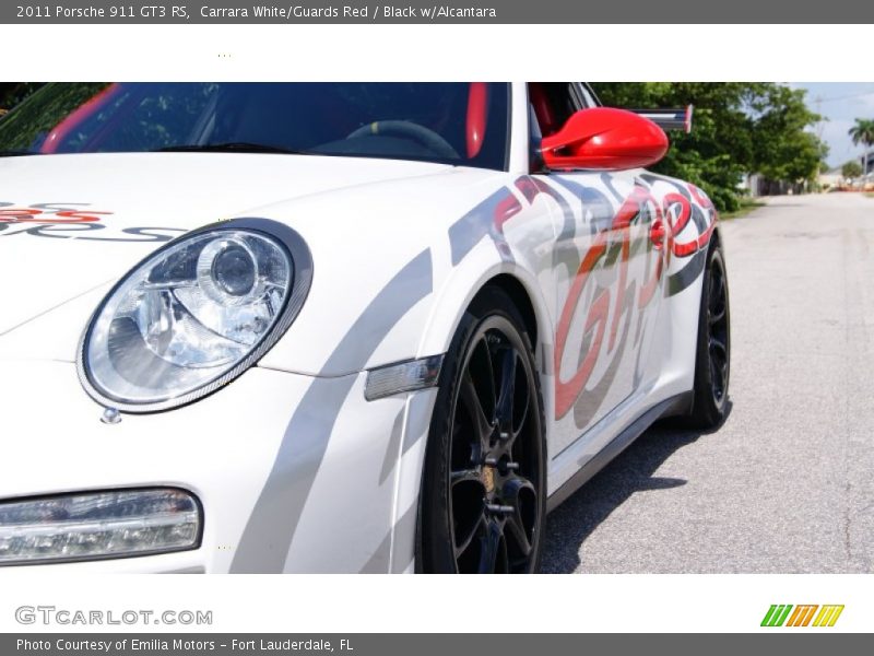 Carrara White/Guards Red / Black w/Alcantara 2011 Porsche 911 GT3 RS