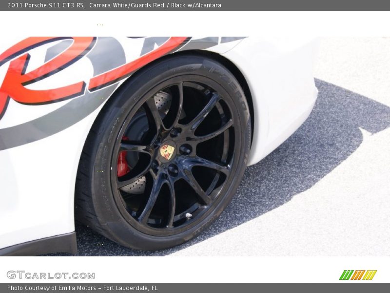 Carrara White/Guards Red / Black w/Alcantara 2011 Porsche 911 GT3 RS
