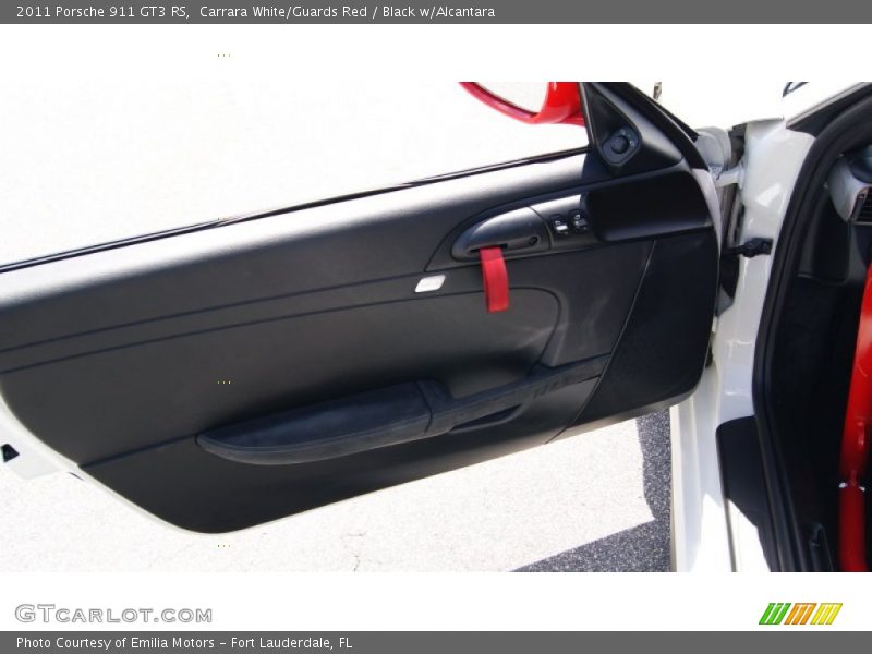 Carrara White/Guards Red / Black w/Alcantara 2011 Porsche 911 GT3 RS