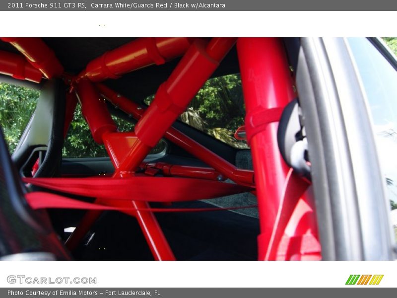 Carrara White/Guards Red / Black w/Alcantara 2011 Porsche 911 GT3 RS