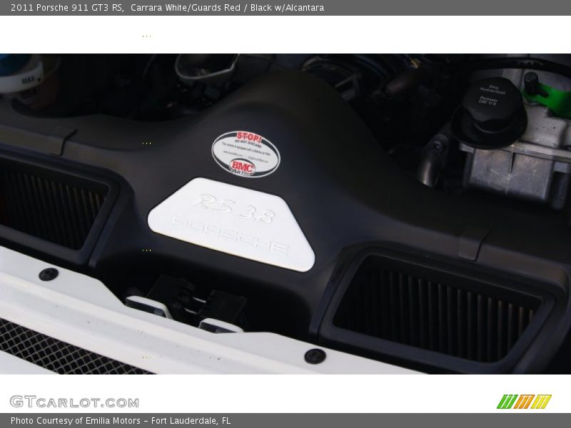 Carrara White/Guards Red / Black w/Alcantara 2011 Porsche 911 GT3 RS