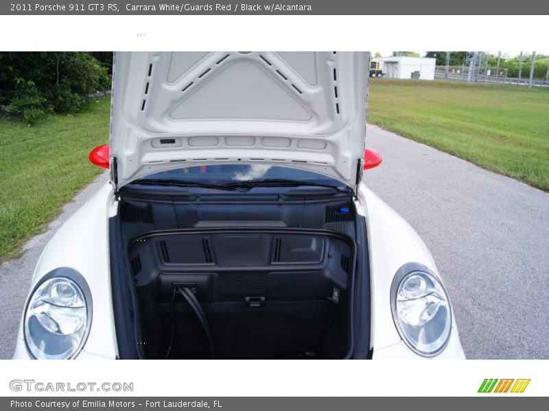 Carrara White/Guards Red / Black w/Alcantara 2011 Porsche 911 GT3 RS