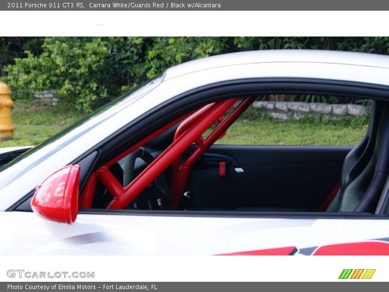 Carrara White/Guards Red / Black w/Alcantara 2011 Porsche 911 GT3 RS