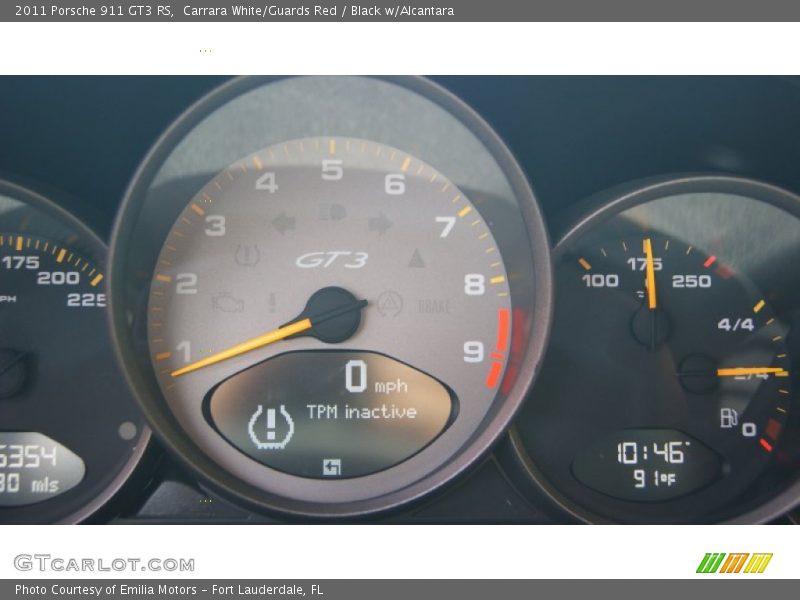 Carrara White/Guards Red / Black w/Alcantara 2011 Porsche 911 GT3 RS