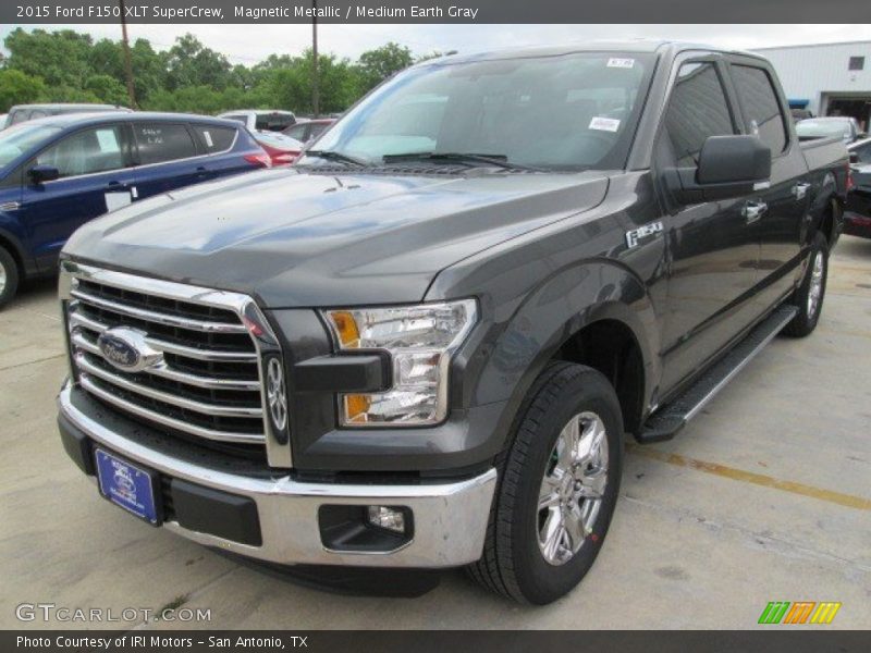 Magnetic Metallic / Medium Earth Gray 2015 Ford F150 XLT SuperCrew