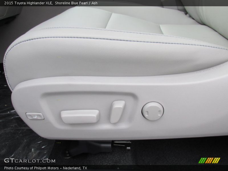 Shoreline Blue Pearl / Ash 2015 Toyota Highlander XLE