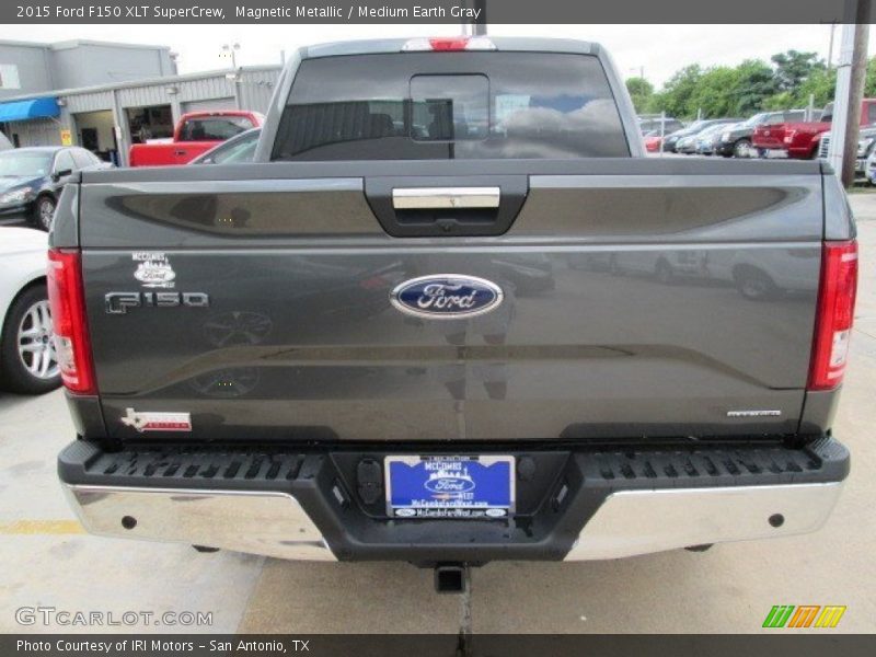 Magnetic Metallic / Medium Earth Gray 2015 Ford F150 XLT SuperCrew