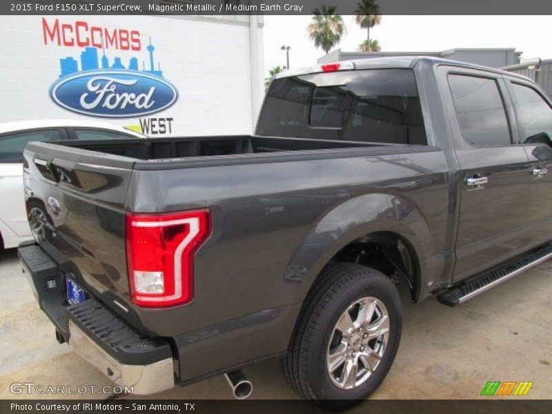 Magnetic Metallic / Medium Earth Gray 2015 Ford F150 XLT SuperCrew