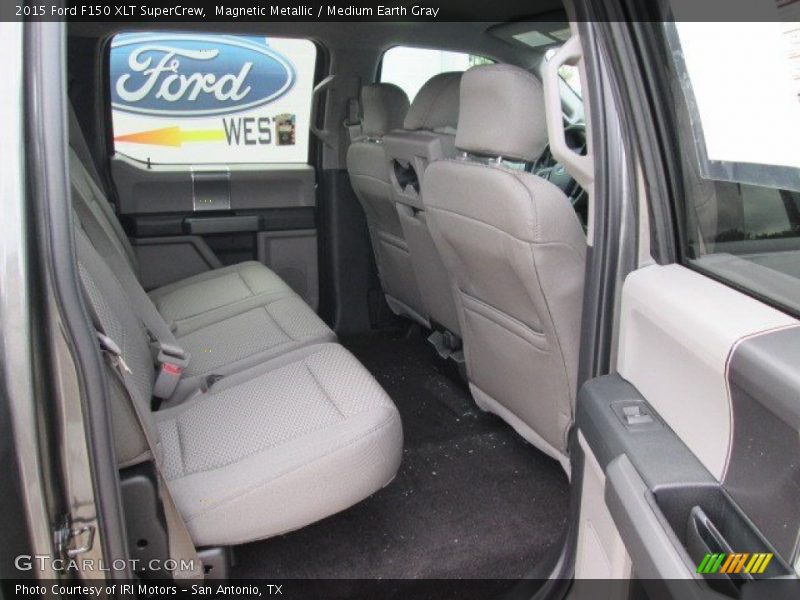 Magnetic Metallic / Medium Earth Gray 2015 Ford F150 XLT SuperCrew