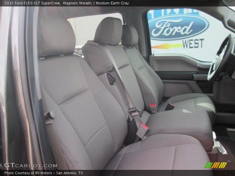 Magnetic Metallic / Medium Earth Gray 2015 Ford F150 XLT SuperCrew