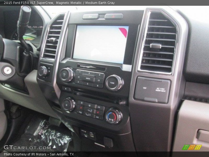 Magnetic Metallic / Medium Earth Gray 2015 Ford F150 XLT SuperCrew