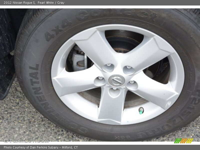 Pearl White / Gray 2012 Nissan Rogue S
