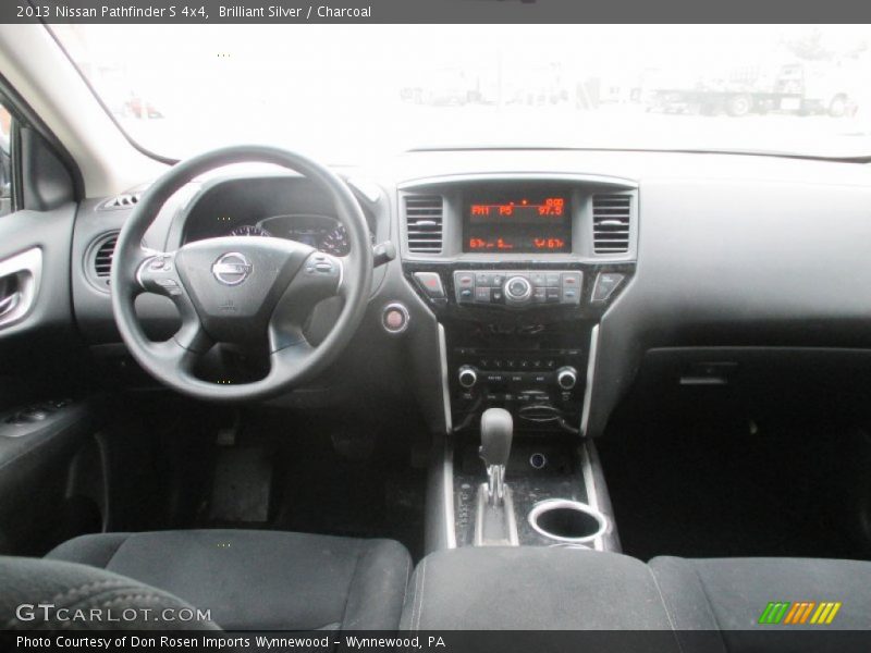 Brilliant Silver / Charcoal 2013 Nissan Pathfinder S 4x4