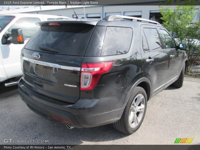 Tuxedo Black / Medium Light Stone 2015 Ford Explorer Limited