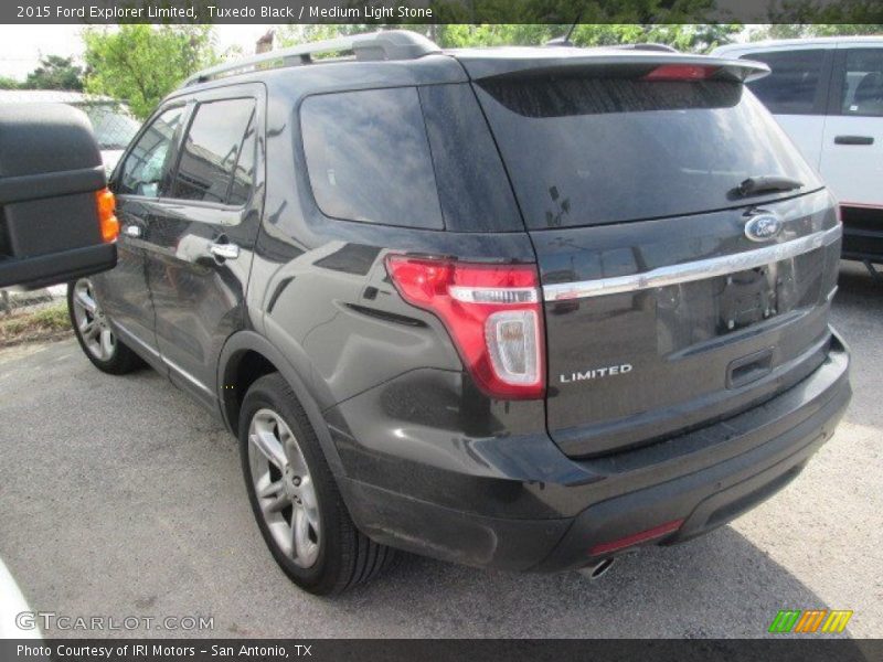 Tuxedo Black / Medium Light Stone 2015 Ford Explorer Limited