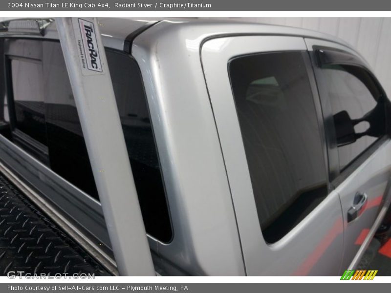 Radiant Silver / Graphite/Titanium 2004 Nissan Titan LE King Cab 4x4