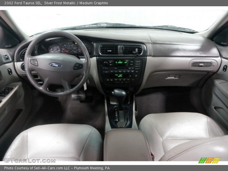 Silver Frost Metallic / Medium Graphite 2002 Ford Taurus SEL