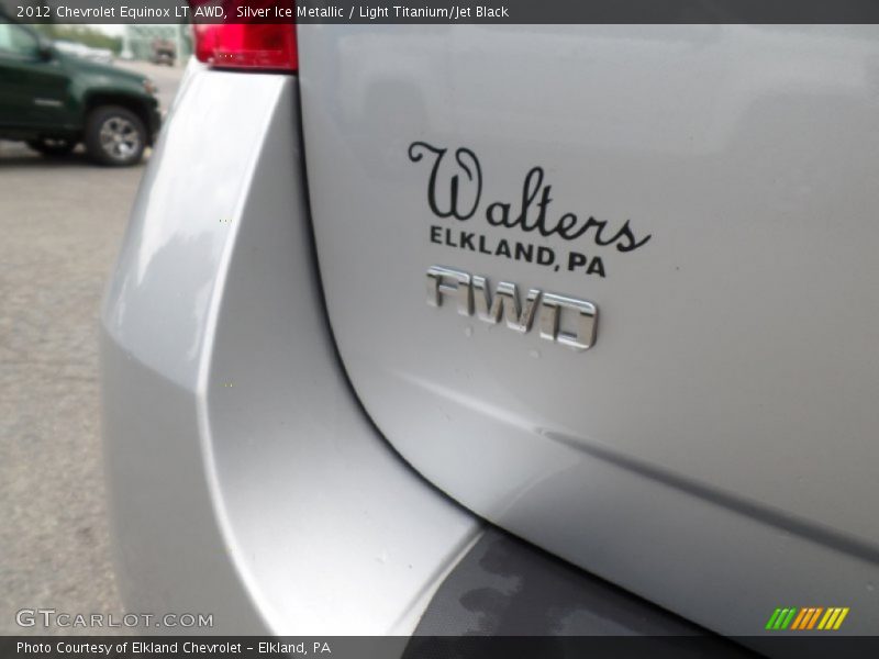 Silver Ice Metallic / Light Titanium/Jet Black 2012 Chevrolet Equinox LT AWD