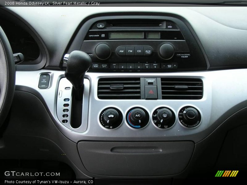 Silver Pearl Metallic / Gray 2008 Honda Odyssey LX