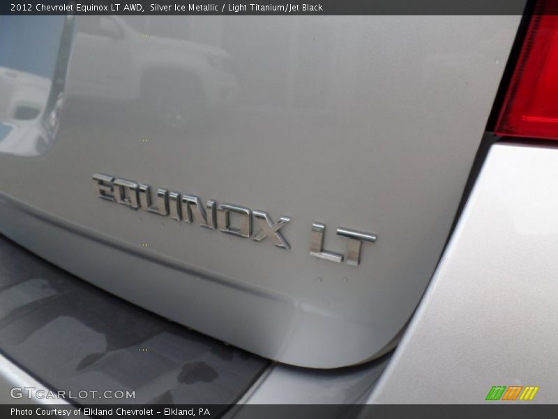 Silver Ice Metallic / Light Titanium/Jet Black 2012 Chevrolet Equinox LT AWD
