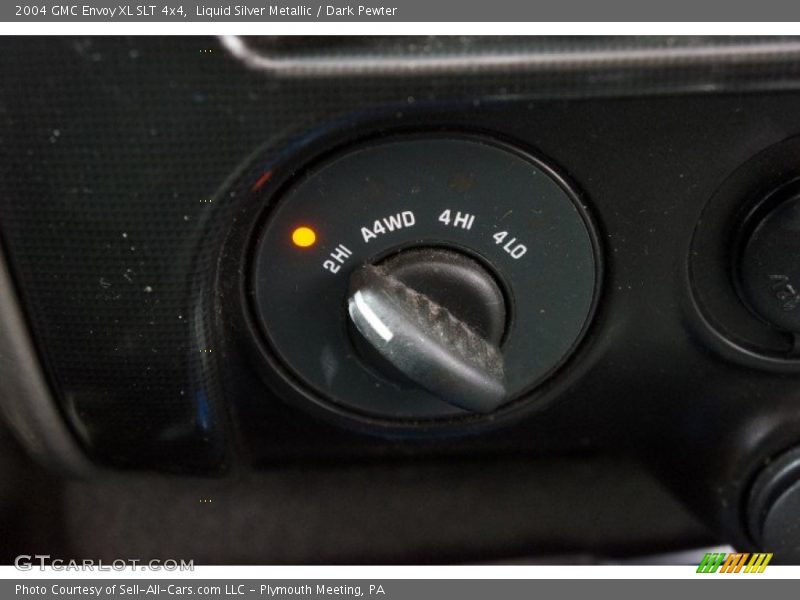 Liquid Silver Metallic / Dark Pewter 2004 GMC Envoy XL SLT 4x4
