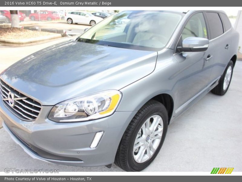 Osmium Grey Metallic / Beige 2016 Volvo XC60 T5 Drive-E