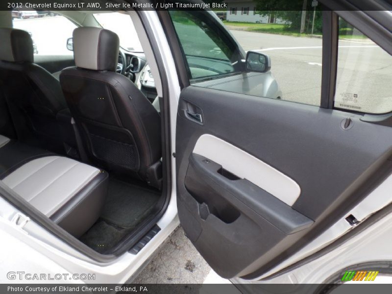 Silver Ice Metallic / Light Titanium/Jet Black 2012 Chevrolet Equinox LT AWD