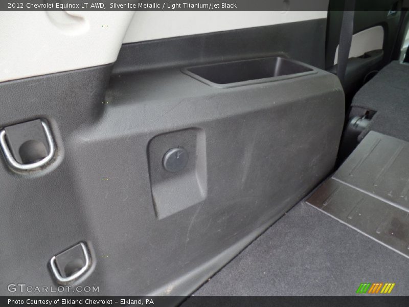 Silver Ice Metallic / Light Titanium/Jet Black 2012 Chevrolet Equinox LT AWD