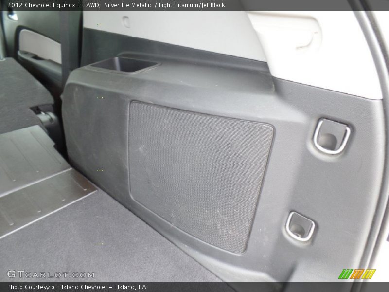Silver Ice Metallic / Light Titanium/Jet Black 2012 Chevrolet Equinox LT AWD