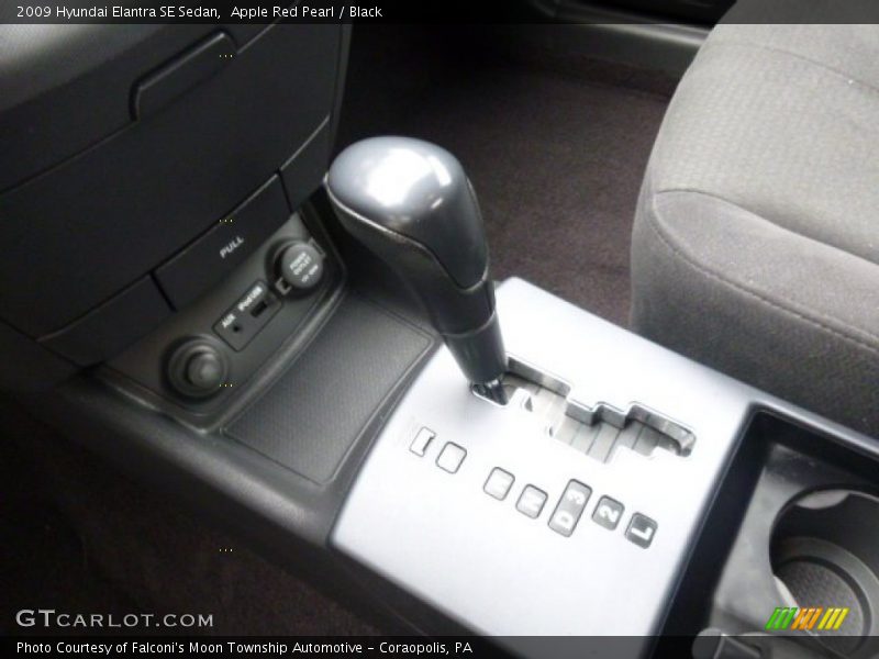 Apple Red Pearl / Black 2009 Hyundai Elantra SE Sedan