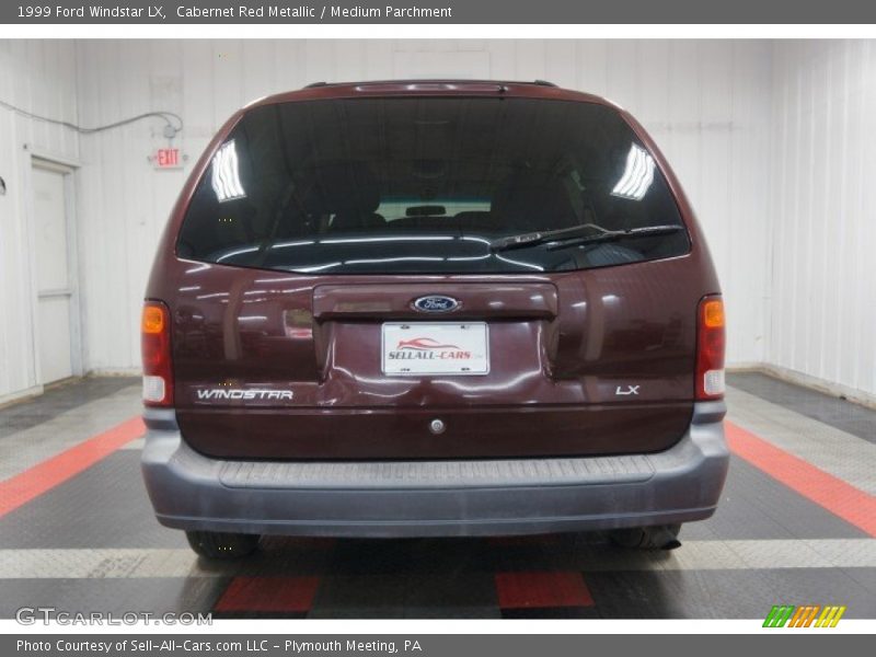 Cabernet Red Metallic / Medium Parchment 1999 Ford Windstar LX