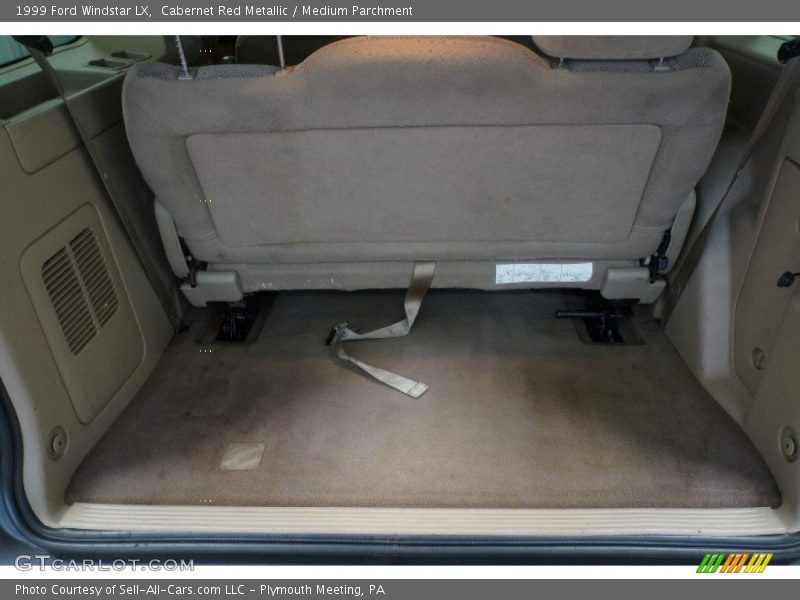 Cabernet Red Metallic / Medium Parchment 1999 Ford Windstar LX