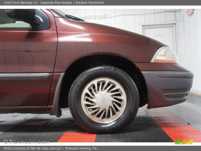 Cabernet Red Metallic / Medium Parchment 1999 Ford Windstar LX