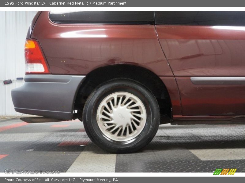 Cabernet Red Metallic / Medium Parchment 1999 Ford Windstar LX