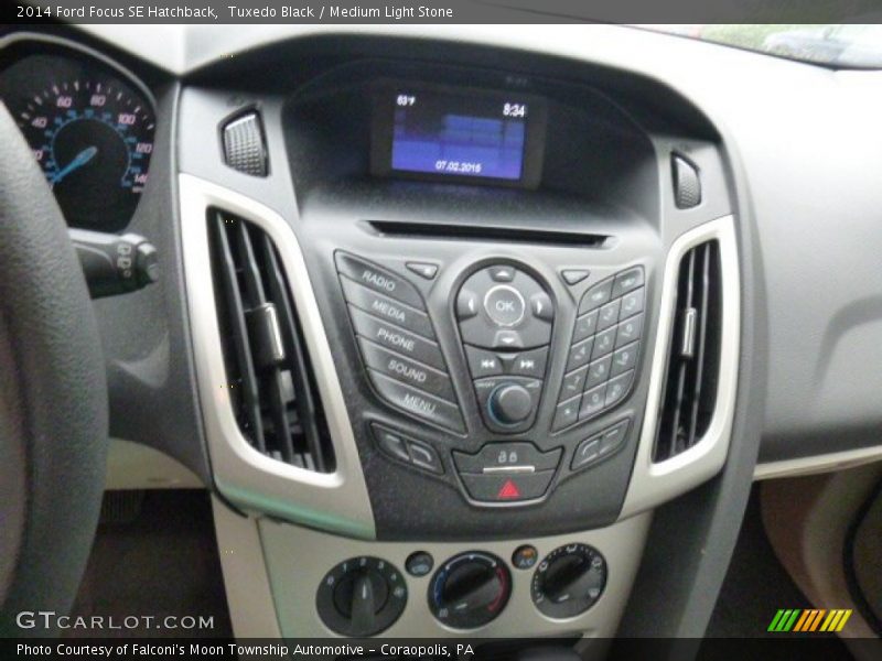 Tuxedo Black / Medium Light Stone 2014 Ford Focus SE Hatchback