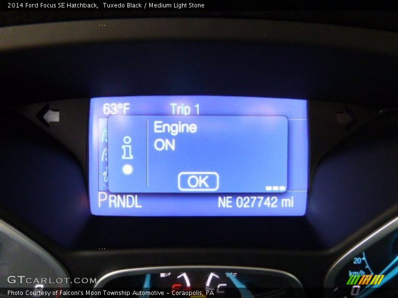 Tuxedo Black / Medium Light Stone 2014 Ford Focus SE Hatchback