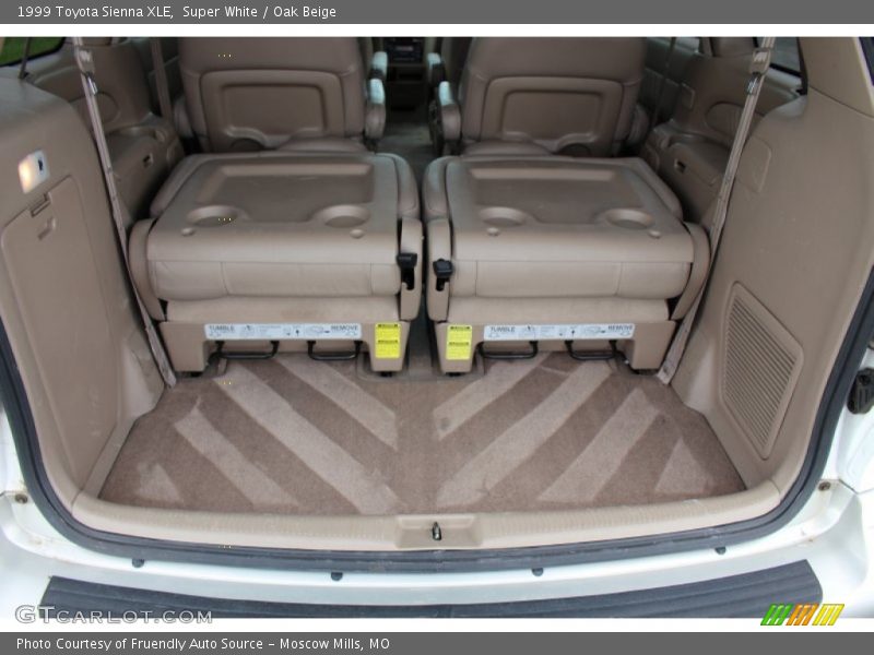 Super White / Oak Beige 1999 Toyota Sienna XLE