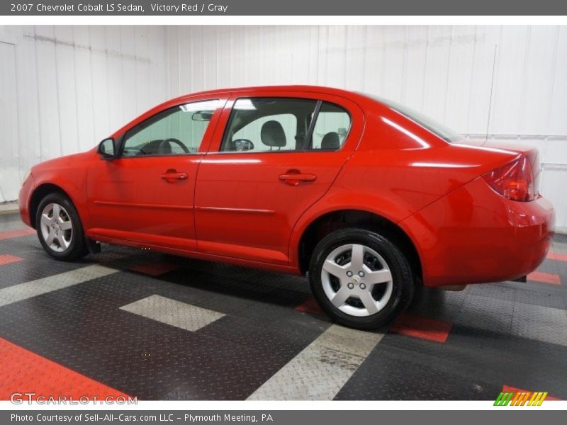 Victory Red / Gray 2007 Chevrolet Cobalt LS Sedan