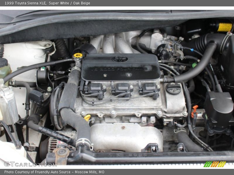 Super White / Oak Beige 1999 Toyota Sienna XLE
