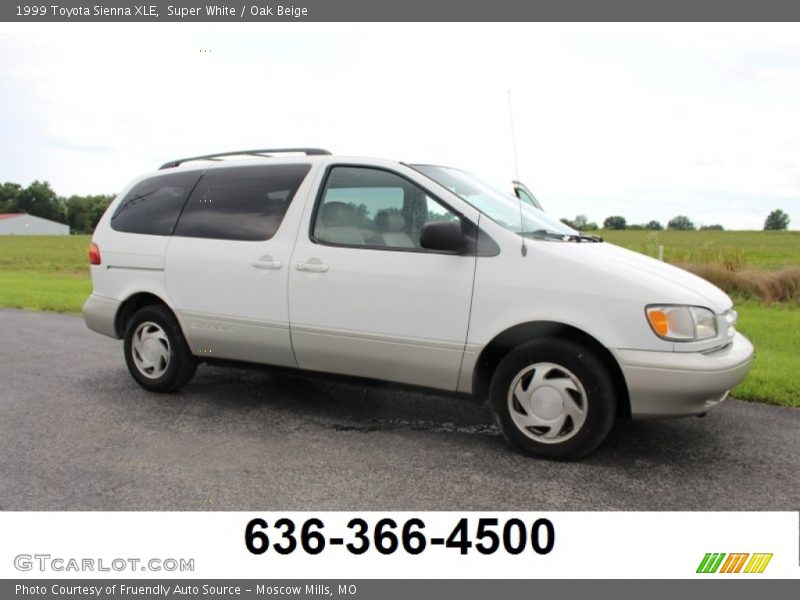 Super White / Oak Beige 1999 Toyota Sienna XLE