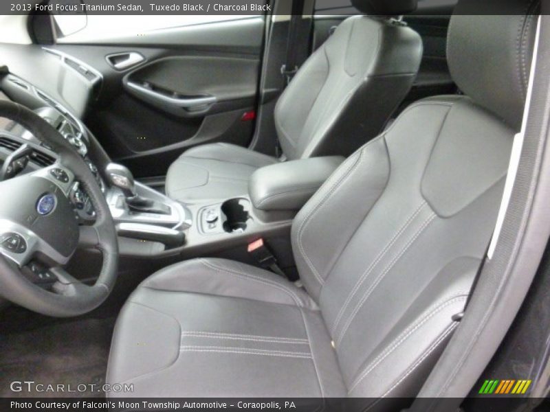 Tuxedo Black / Charcoal Black 2013 Ford Focus Titanium Sedan