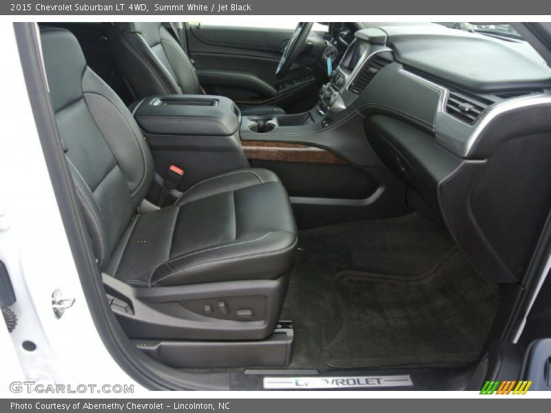 Summit White / Jet Black 2015 Chevrolet Suburban LT 4WD