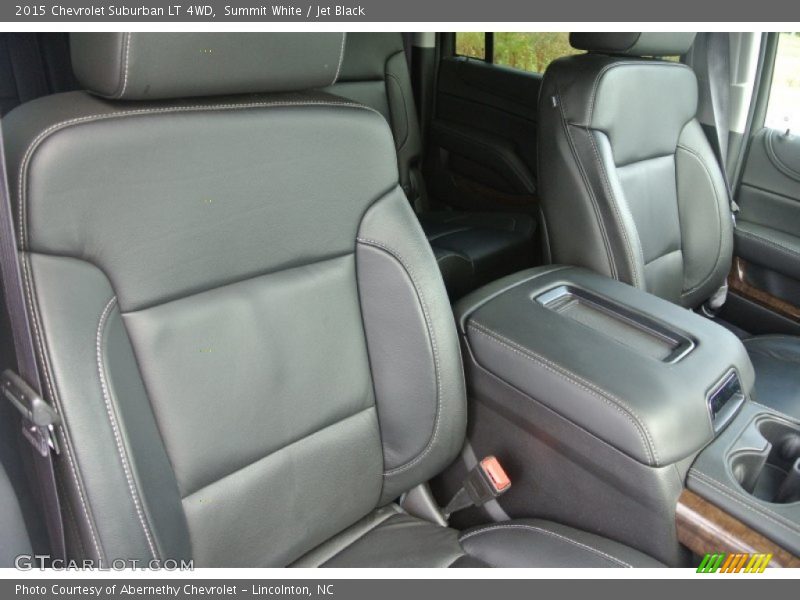 Summit White / Jet Black 2015 Chevrolet Suburban LT 4WD