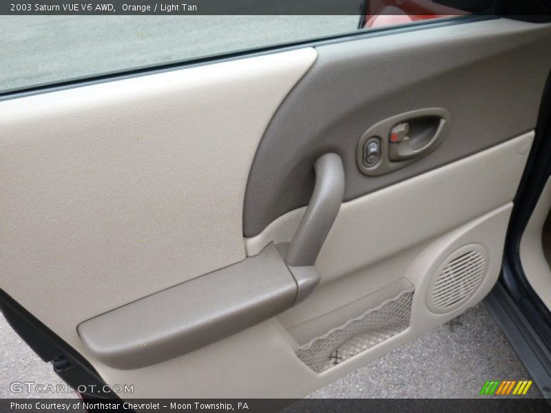 Orange / Light Tan 2003 Saturn VUE V6 AWD