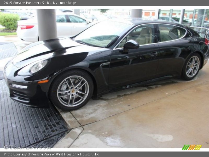 Black / Luxor Beige 2015 Porsche Panamera S