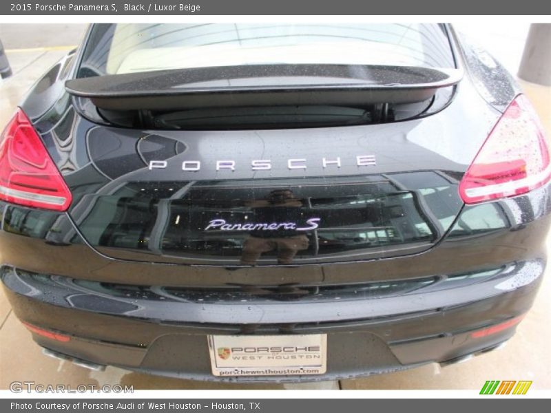 Black / Luxor Beige 2015 Porsche Panamera S
