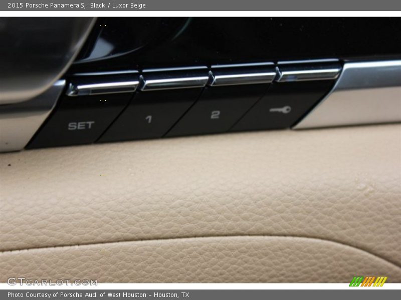 Black / Luxor Beige 2015 Porsche Panamera S