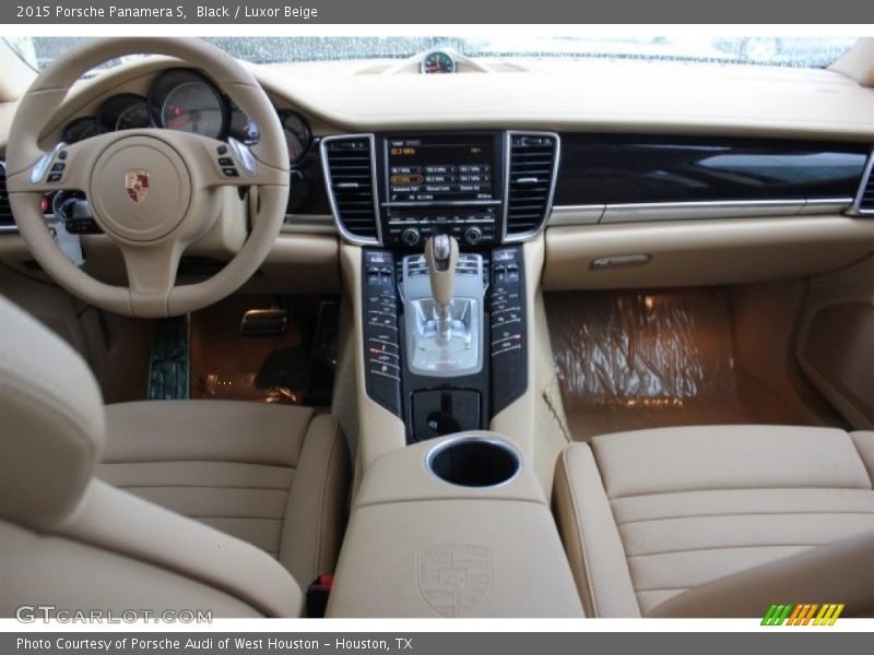 Black / Luxor Beige 2015 Porsche Panamera S