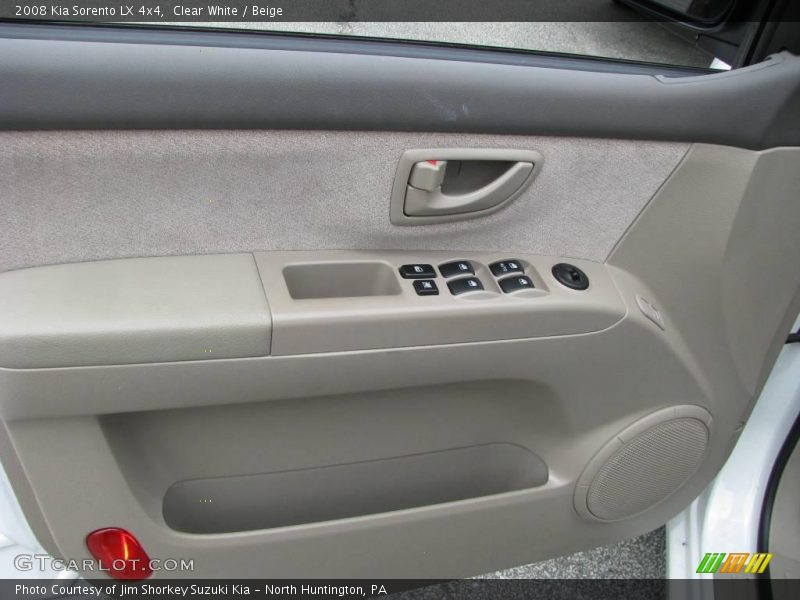 Clear White / Beige 2008 Kia Sorento LX 4x4