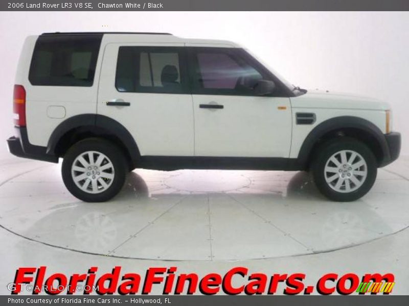 Chawton White / Black 2006 Land Rover LR3 V8 SE